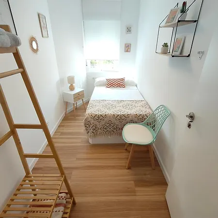 Sol&castillo - A 2 Min Playa Postiguet Alicante