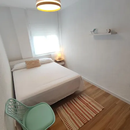 Sol&castillo - A 2 Min Playa Postiguet Apartamento *
