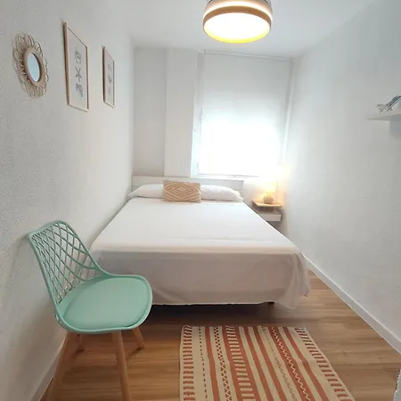 Sol&castillo - A 2 Min Playa Postiguet Alicante